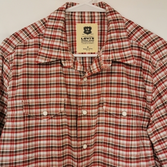Levi’s Western Snap Button Red Plaid Long Sleeve Shirt Size M Open To Offers - Picture 3 of 10
